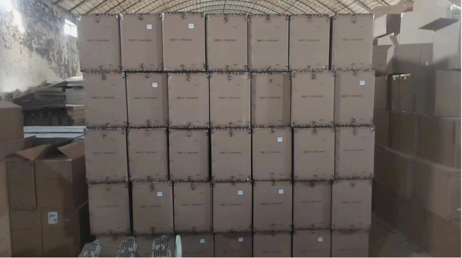 Bitmain Antminer S21 XP+ Hyd (500Th/s) SHA256 BTC asic Miner